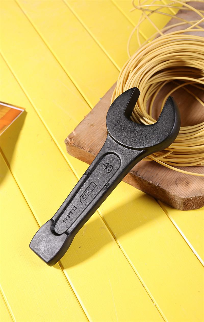 dl32375/敲击呆扳手75mm/得力